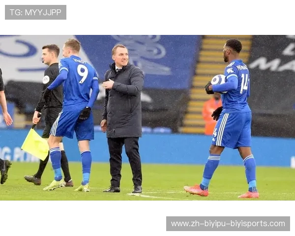 英超主教练的办公室：领导力与战术部署的空间